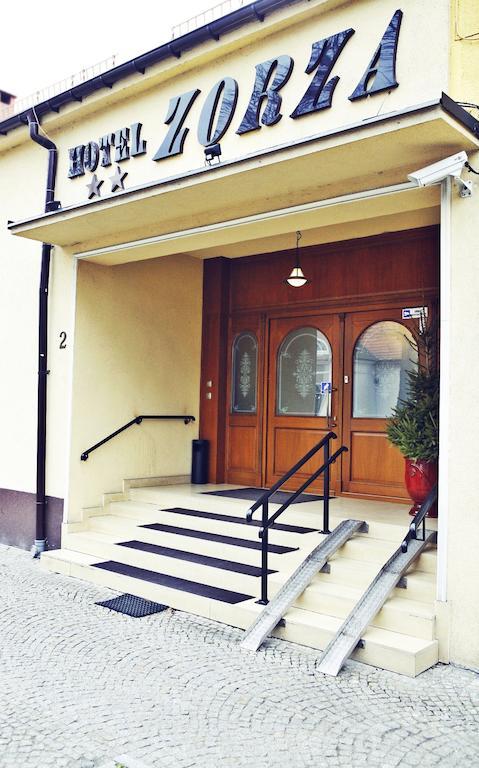 Hotel Zorza Namyslow Luaran gambar