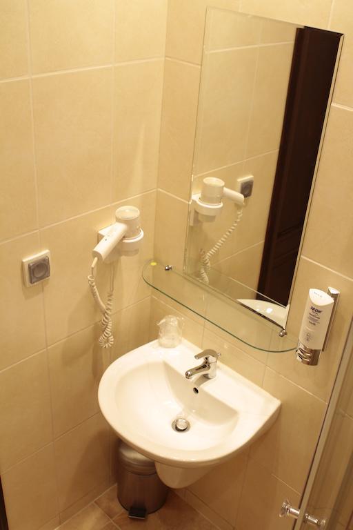 Hotel Zorza Namyslow Bilik gambar