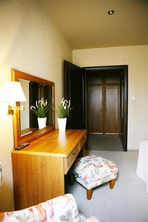 Hotel Zorza Namyslow Bilik gambar