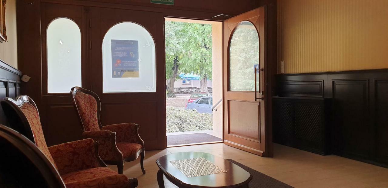 Hotel Zorza Namyslow Luaran gambar